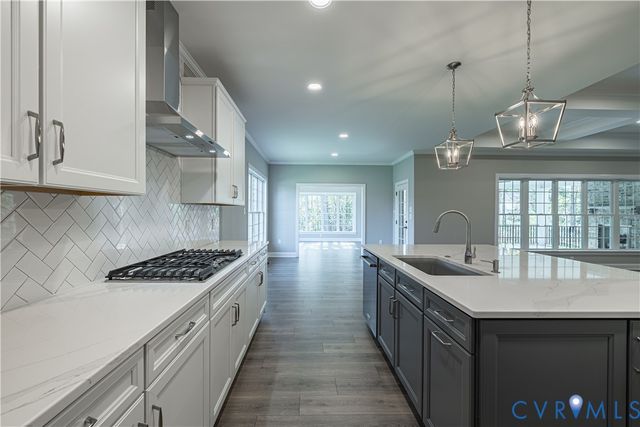 8313 Mount Eagle Rd, Hanover, VA 23005