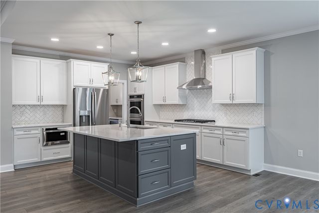 8313 Mount Eagle Rd, Hanover, VA 23005