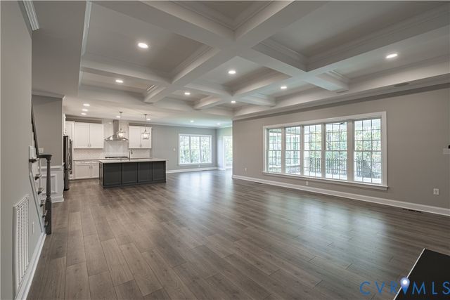 8313 Mount Eagle Rd, Hanover, VA 23005