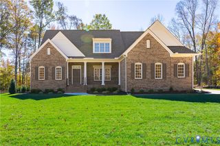 8313 Mount Eagle Rd, Hanover, VA 23005