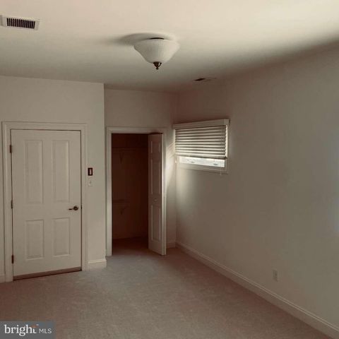 1143 BALFOUR CIR, Phoenixville, PA 19460