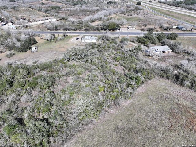 2500 S Washington, Beeville, TX 78102