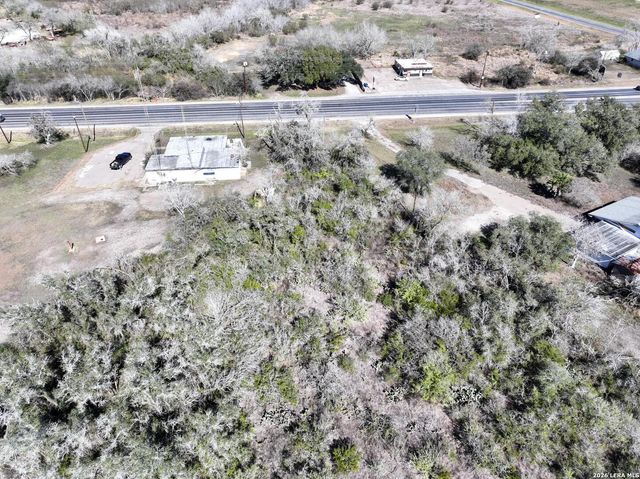 2500 S Washington, Beeville, TX 78102