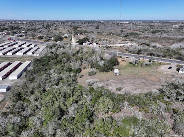 2500 S Washington, Beeville, TX 78102