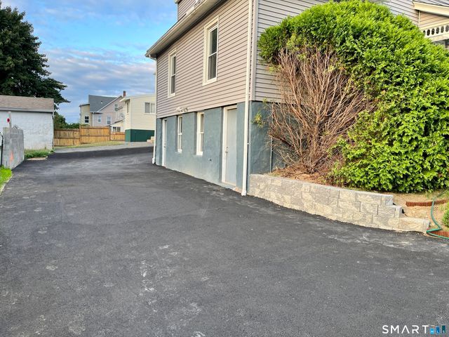 111B Kneen Street, Shelton, CT 06484