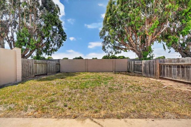 1627 Cherokee Drive, Salinas, CA 93906