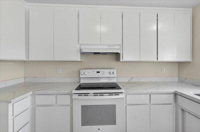 1627 Cherokee Drive, Salinas, CA 93906
