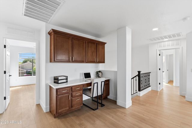 2563 E ROBB Lane, Phoenix, AZ 85024