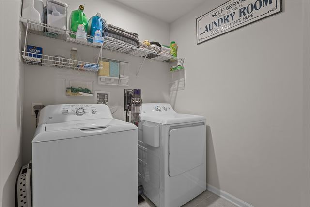 435 Greenwood Dr., North Strabane, PA 15317