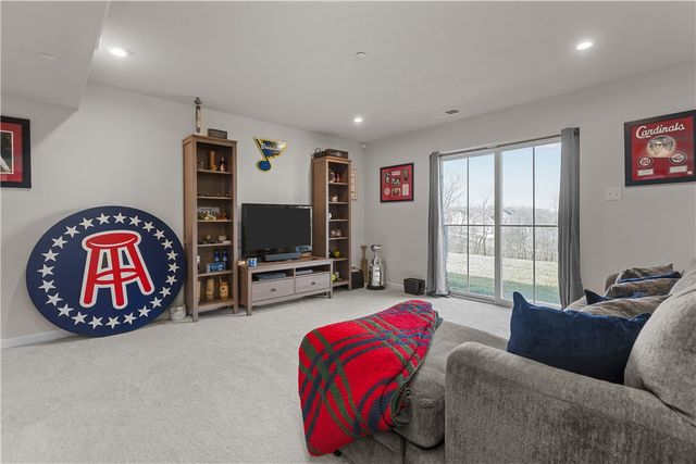 435 Greenwood Dr., North Strabane, PA 15317