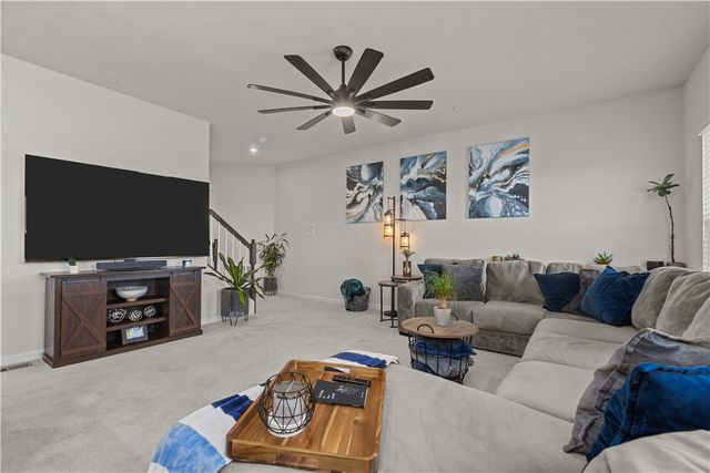 435 Greenwood Dr., North Strabane, PA 15317