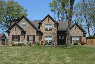 62 PLANTERS GROVE TRL, Brighton, TN 38011