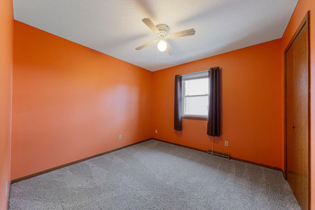 8350 208th Street W, Lakeville, MN 55044