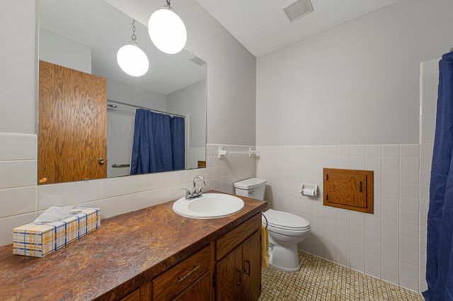 8350 208th Street W, Lakeville, MN 55044