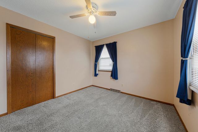 8350 208th Street W, Lakeville, MN 55044