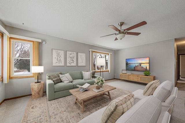 8350 208th Street W, Lakeville, MN 55044