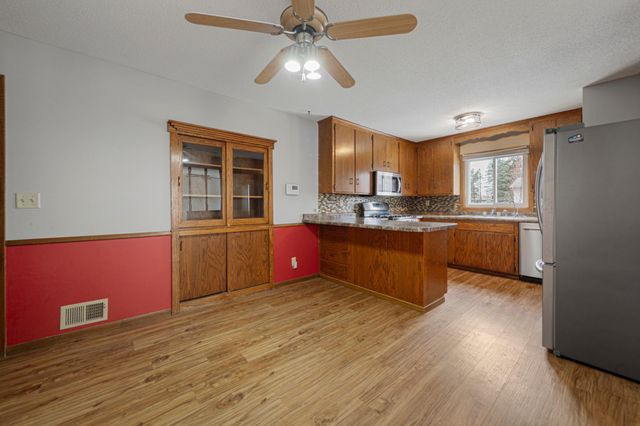 8350 208th Street W, Lakeville, MN 55044