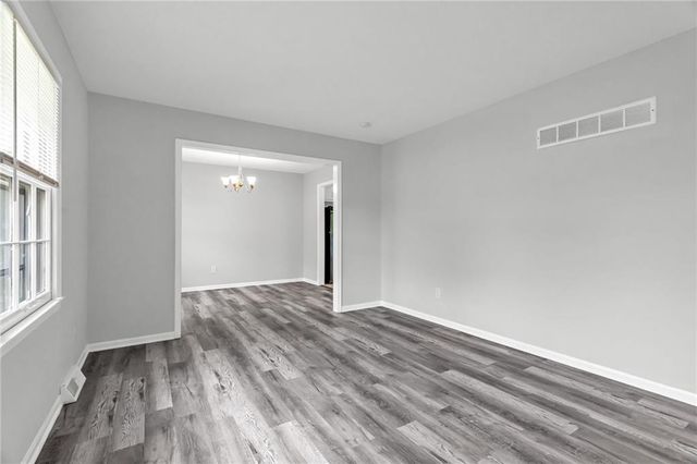 17908 E Cheyenne Drive, Independence, MO 64056