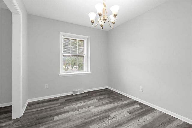 17908 E Cheyenne Drive, Independence, MO 64056