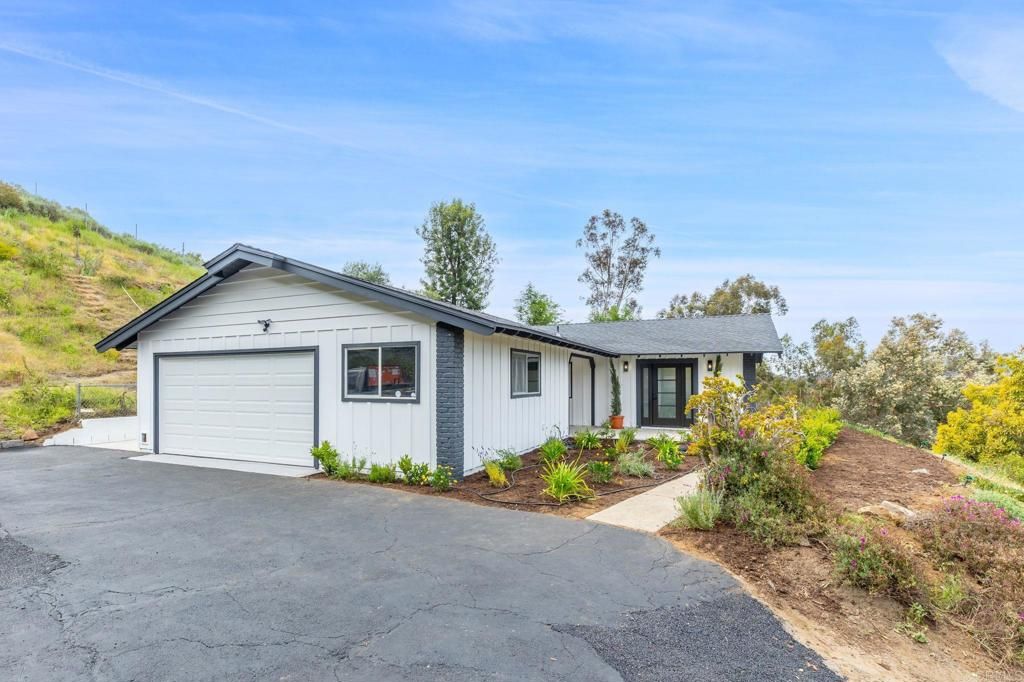 3346 Laurashawn Lane, Escondido, CA 92026 — photo 2