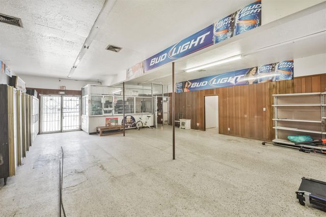 7846 Dayton Street, Houston, TX 77012