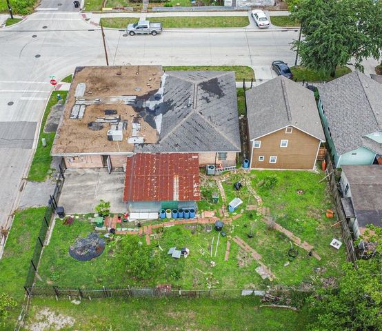 7846 Dayton Street, Houston, TX 77012