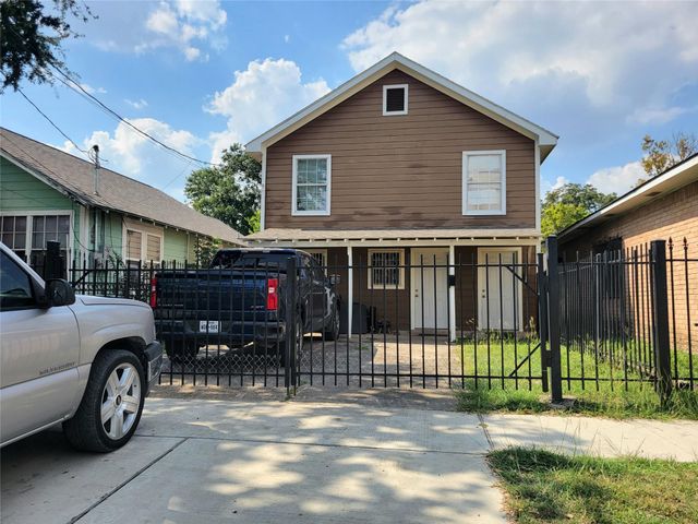7846 Dayton Street, Houston, TX 77012