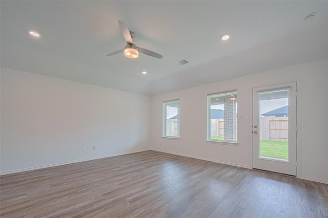 27306 Sunterra Village Drive, Katy, TX 77493