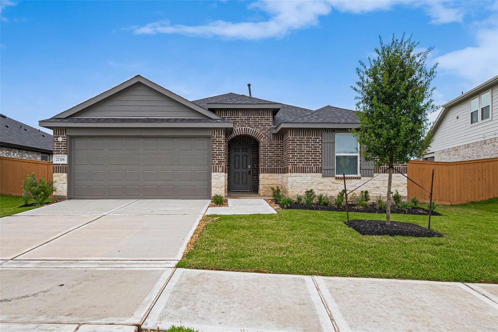27306 Sunterra Village Drive, Katy, TX 77493