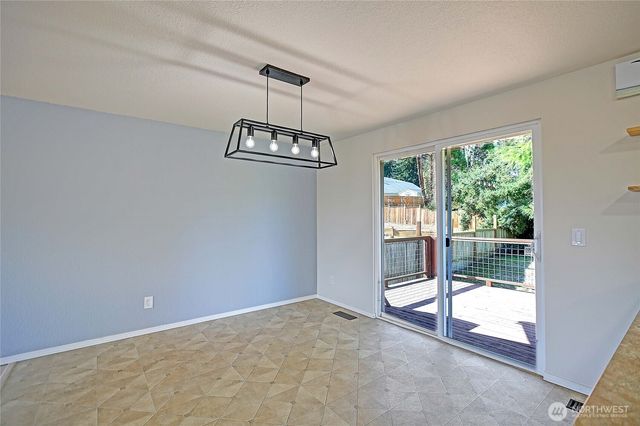 2029 Baymont Drive, Oak Harbor, WA 98277