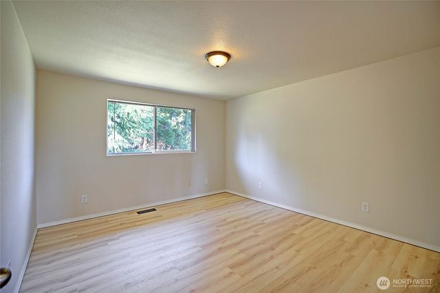 2029 Baymont Drive, Oak Harbor, WA 98277