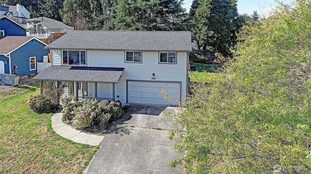 2029 Baymont Drive, Oak Harbor, WA 98277