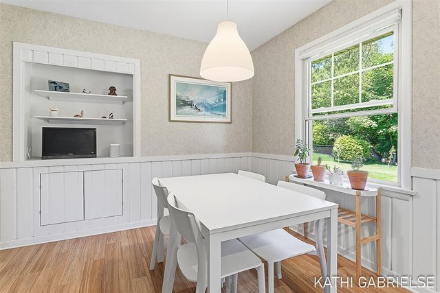 1830 Pine Court, Grand Haven, MI 49417