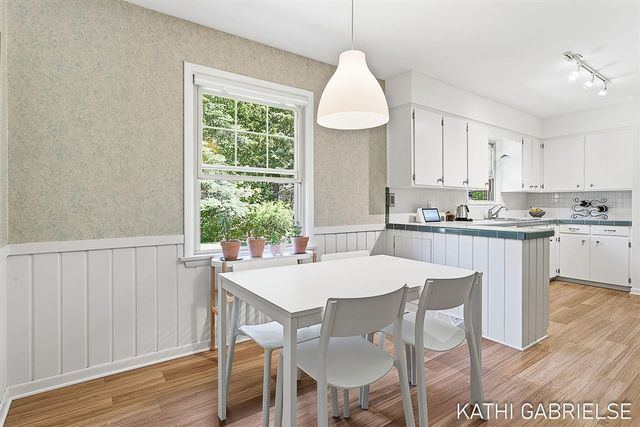 1830 Pine Court, Grand Haven, MI 49417