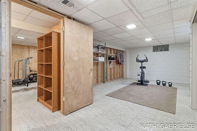 1830 Pine Court, Grand Haven, MI 49417