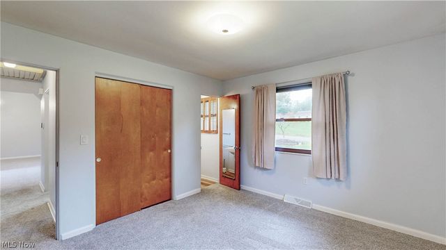 1239 Doralee Drive, Mogadore, OH 44260