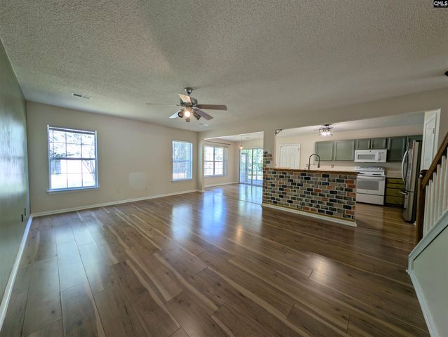 19 Fountain Lake Drive, Columbia, SC 29209