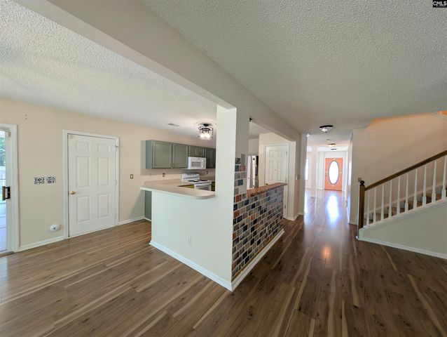 19 Fountain Lake Drive, Columbia, SC 29209