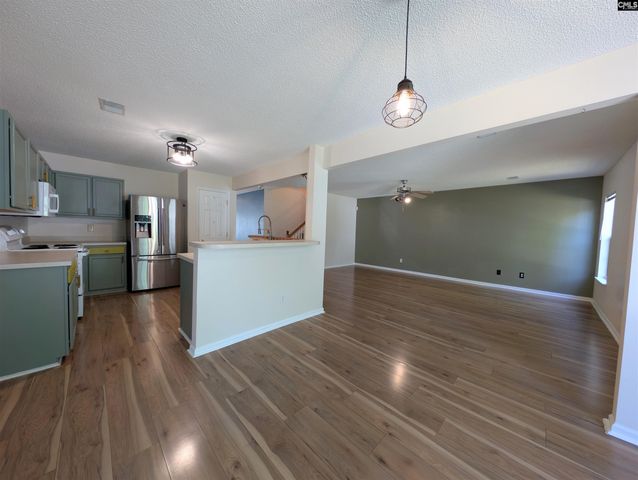 19 Fountain Lake Drive, Columbia, SC 29209