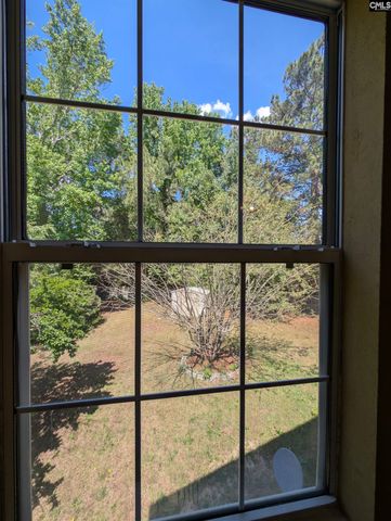 19 Fountain Lake Drive, Columbia, SC 29209