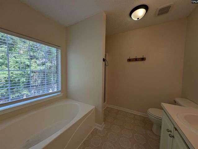 19 Fountain Lake Drive, Columbia, SC 29209