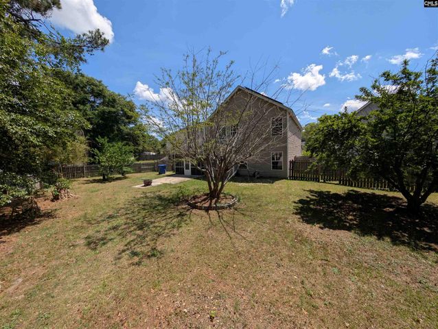 19 Fountain Lake Drive, Columbia, SC 29209