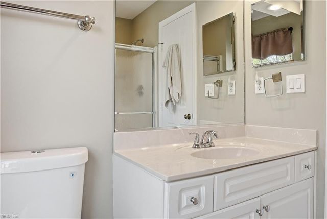 4504 Brinker DR, Virginia Beach, VA 23462