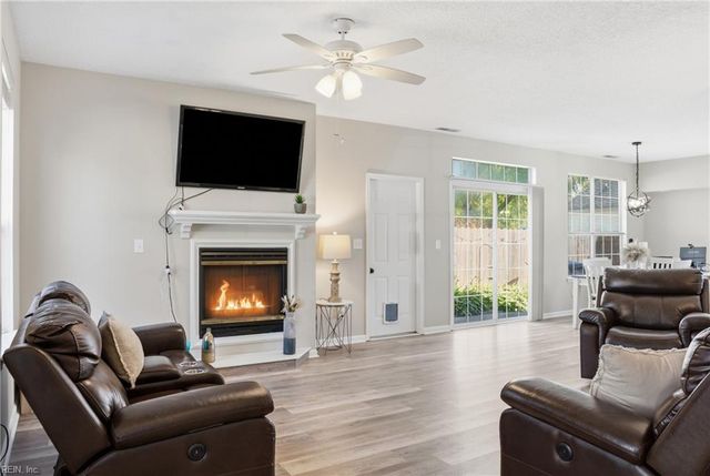 4504 Brinker DR, Virginia Beach, VA 23462