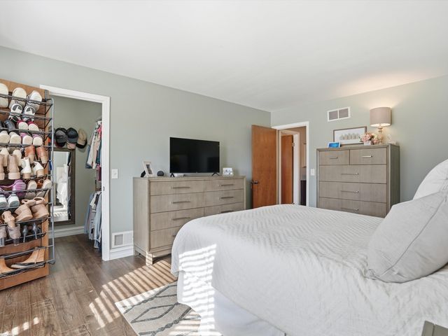 45784 Georgetown Drive, Macomb Twp, MI 48044