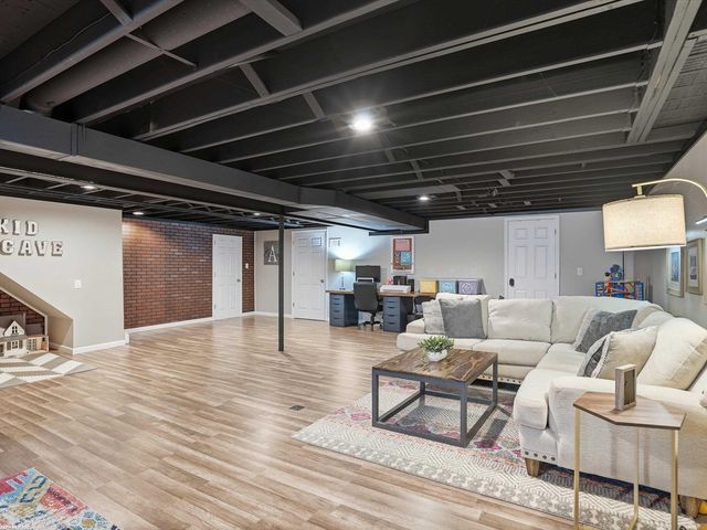 45784 Georgetown Drive, Macomb Twp, MI 48044