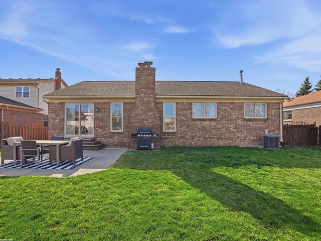 45784 Georgetown Drive, Macomb Twp, MI 48044