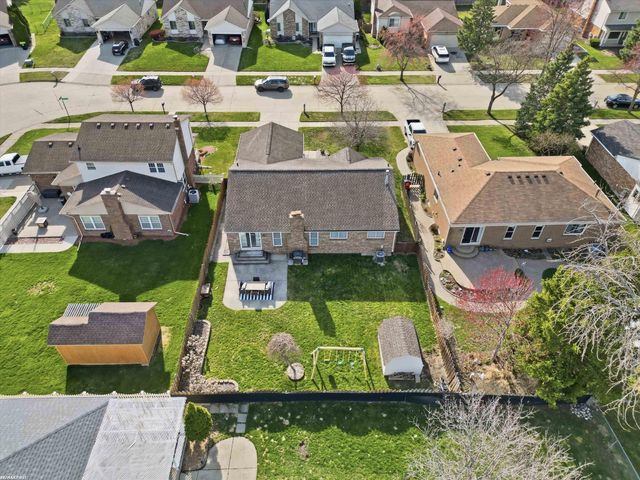 45784 Georgetown Drive, Macomb Twp, MI 48044