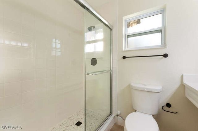 2180 Leisure LN, Fort Myers, FL 33907