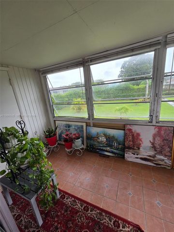 410 NE 17th Avenue 203, Boynton Beach, FL 33435